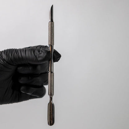 Cuticle Pusher professional nail product by Calyx London