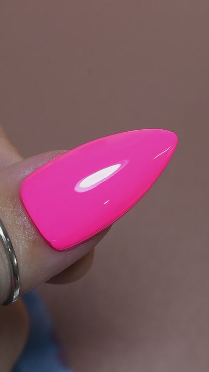 calyx london french kiss pink gel polish