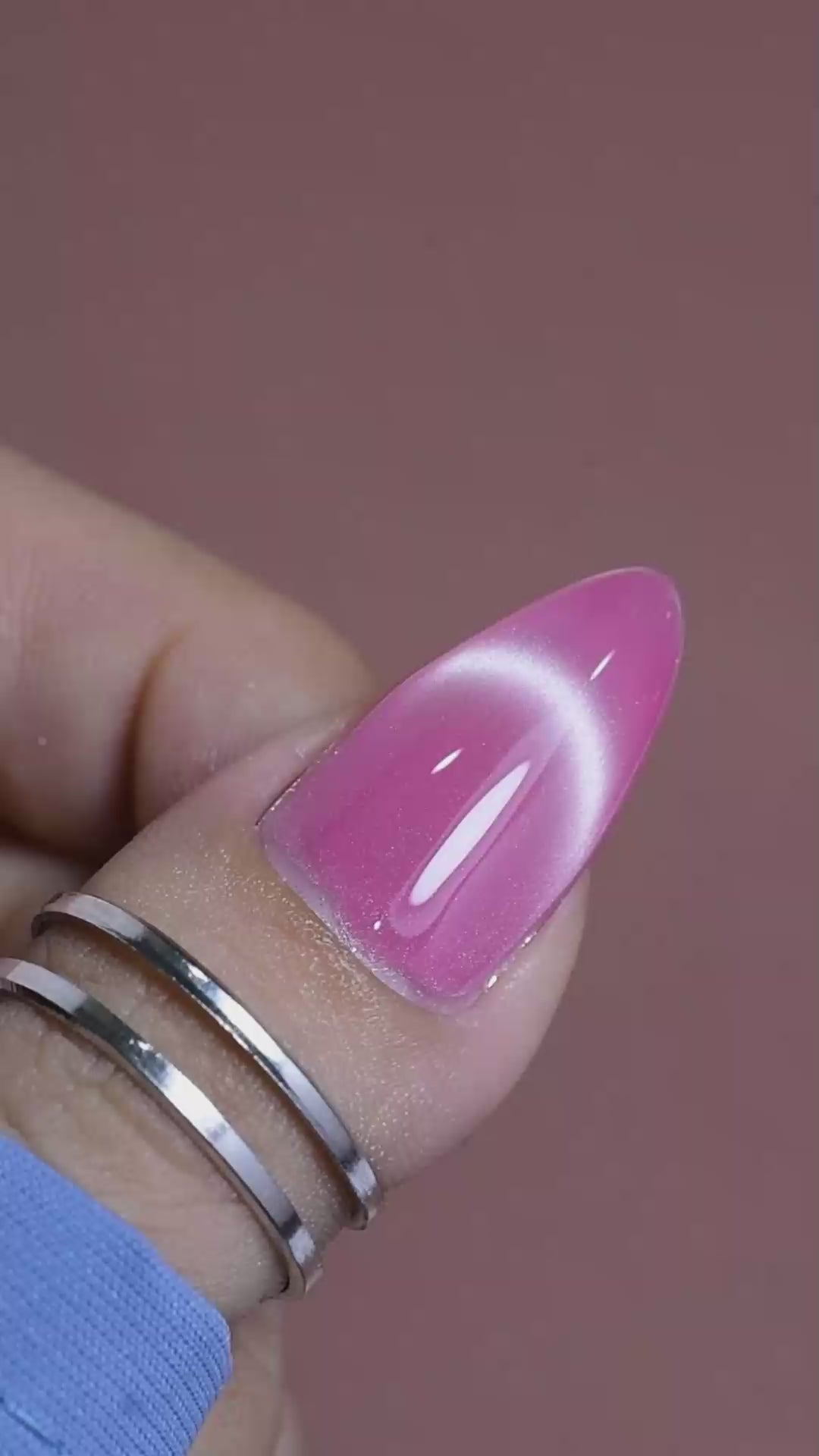 calyx london venus pink uv gel polish cat eye