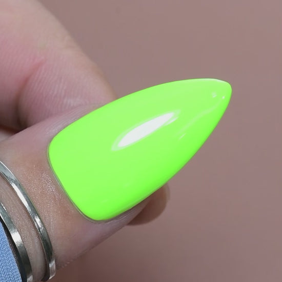 calyx london green gel polish 