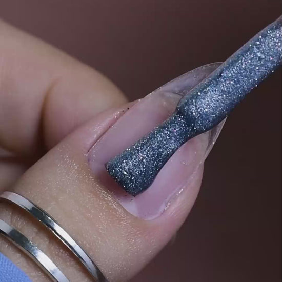 calyx london cat eye gel polish grey