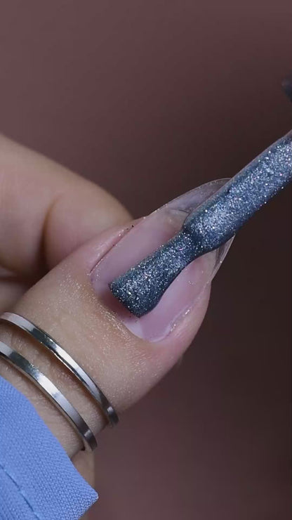 calyx london cat eye gel polish grey